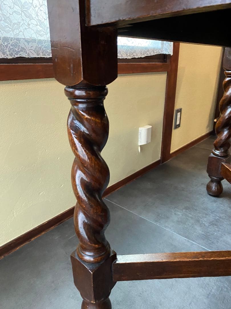 送料込み三越イギリスアンティークテーブル（伸縮可能）