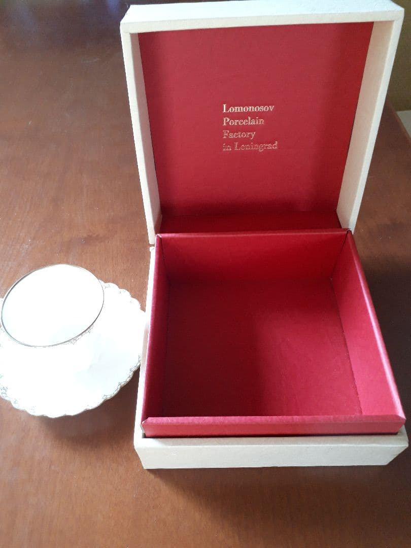 ロモノソフ　カップ&ソーサー　昭和レトロ