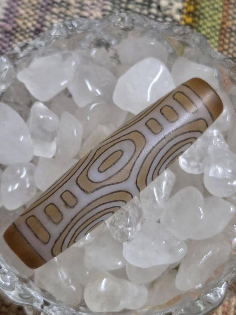 056　天珠　龍眼銀線天珠　　龍六眼　　　dzibeads！