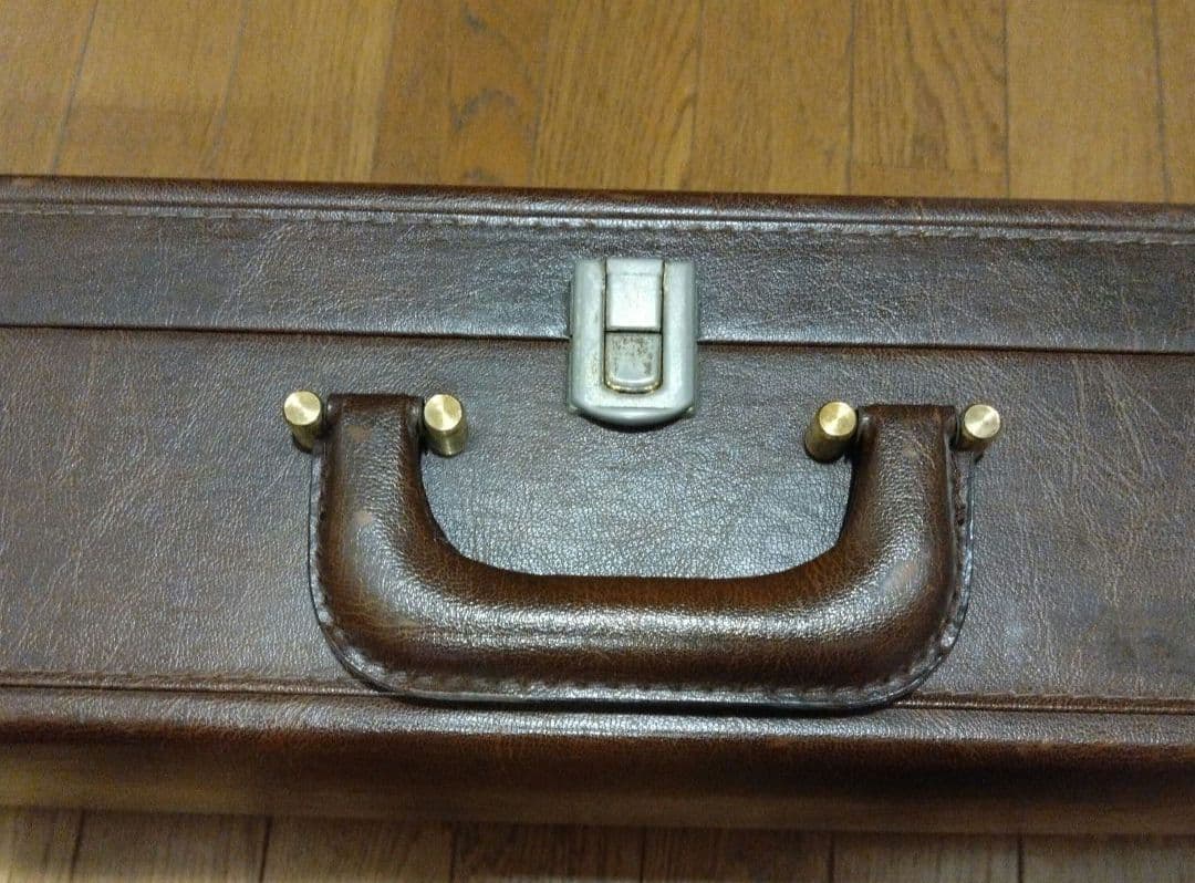 ヤナギサワ アルトサックス純正ケース　ブラウン　合成皮革