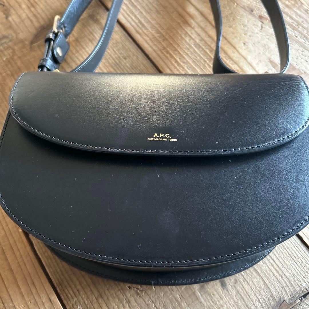 A.P.C　ショルダーバッグ　ジュネーブ　黒