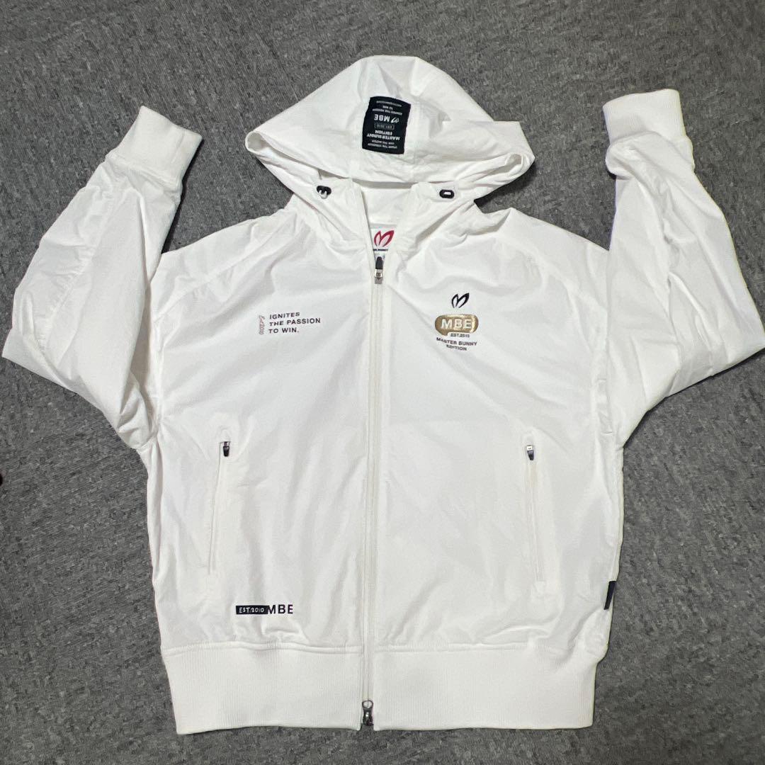 MASTER BUNNY EDITION ホワイトジャケット