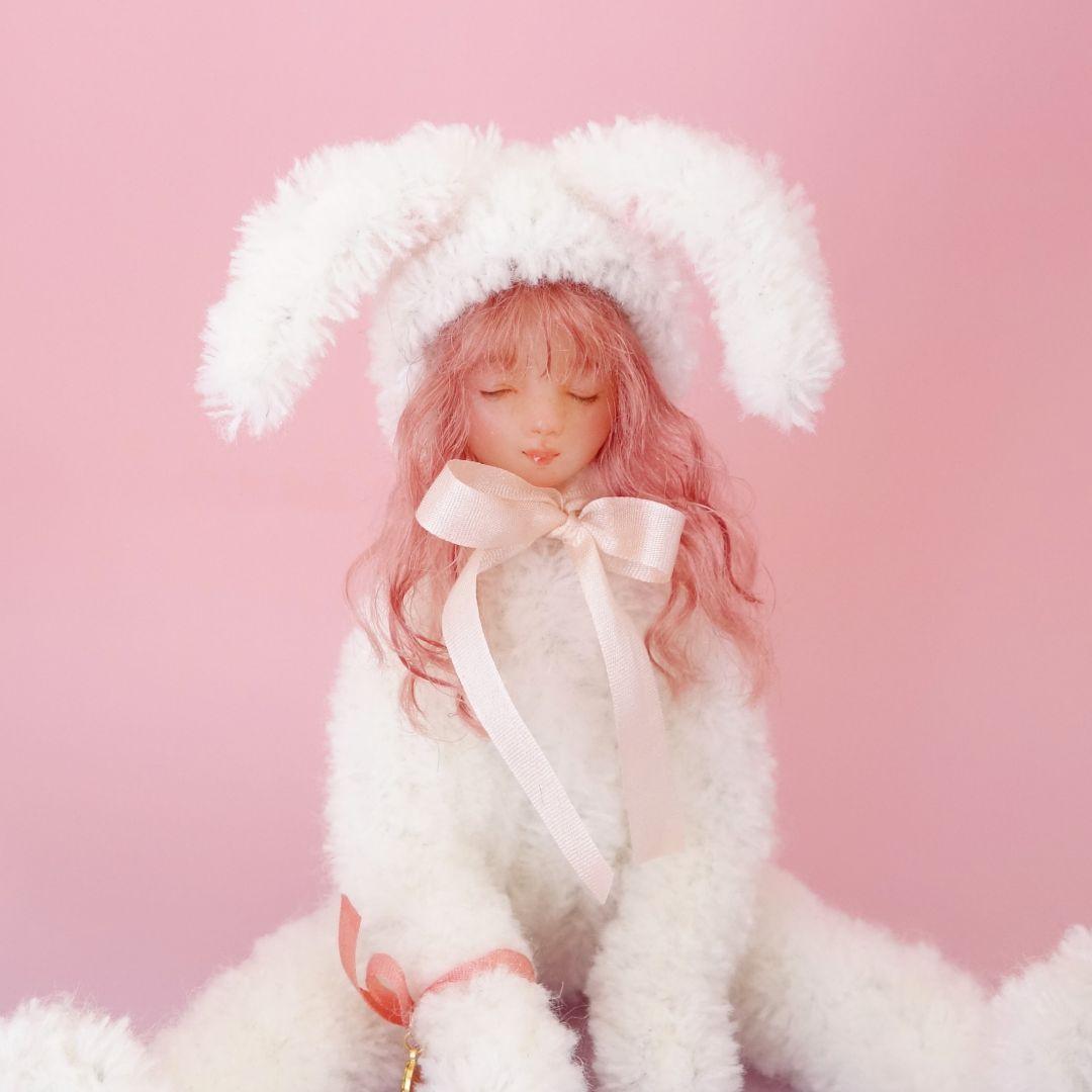 ■うさぎ着ぐるみドール■ アートドール 創作人形 樹脂粘土 ハンドメイド