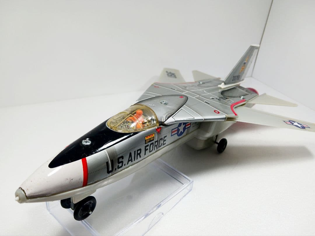 希少 動作品 野村トーイ グラマン F111A ジェットファイター ブリキ