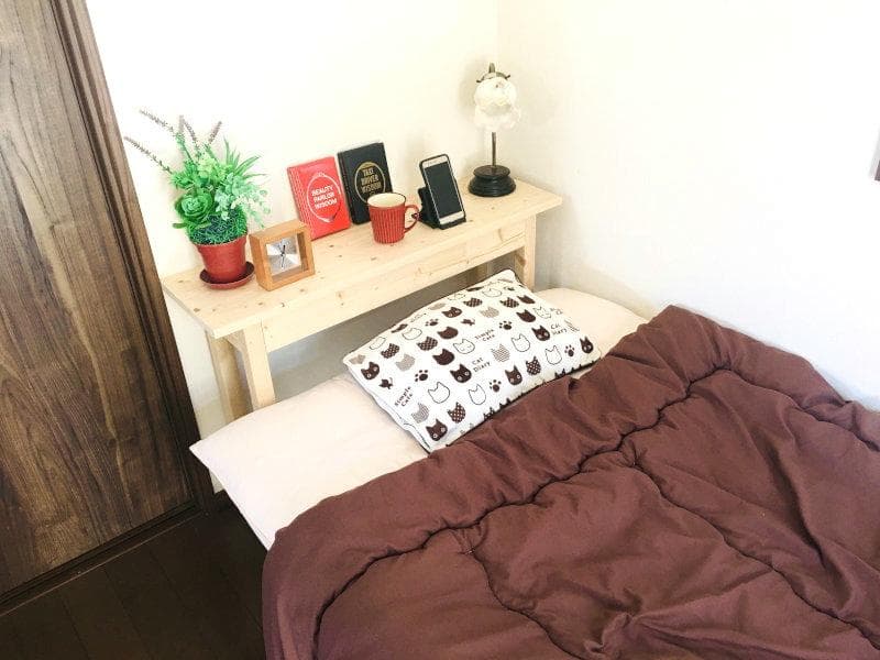 ハンドメイド ナイトテーブル (ナチュラル)