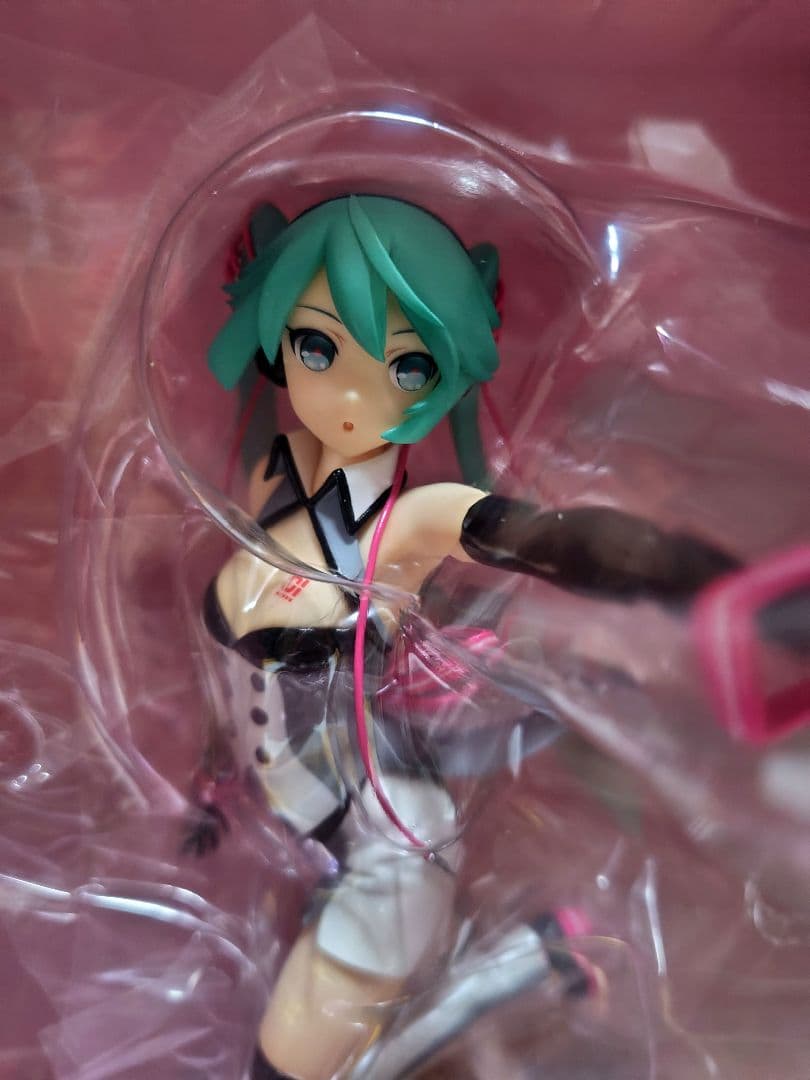 値下げ！初音ミク　二次元ドリームフィーバー　フィギュア　訳あり説明必須