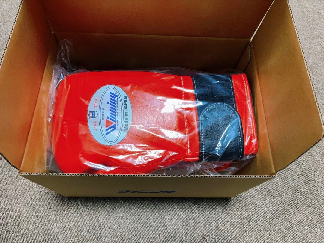 ウイニング　ボクシング　グローブ　12オンス　赤