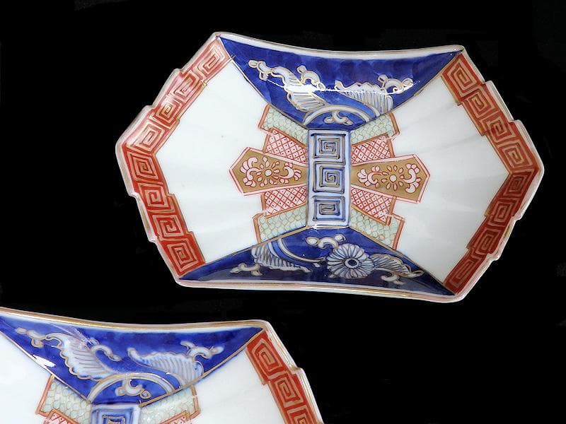 古伊万里　色絵　宝尽くし　熨斗型変形皿　２枚　E348AS-fbji