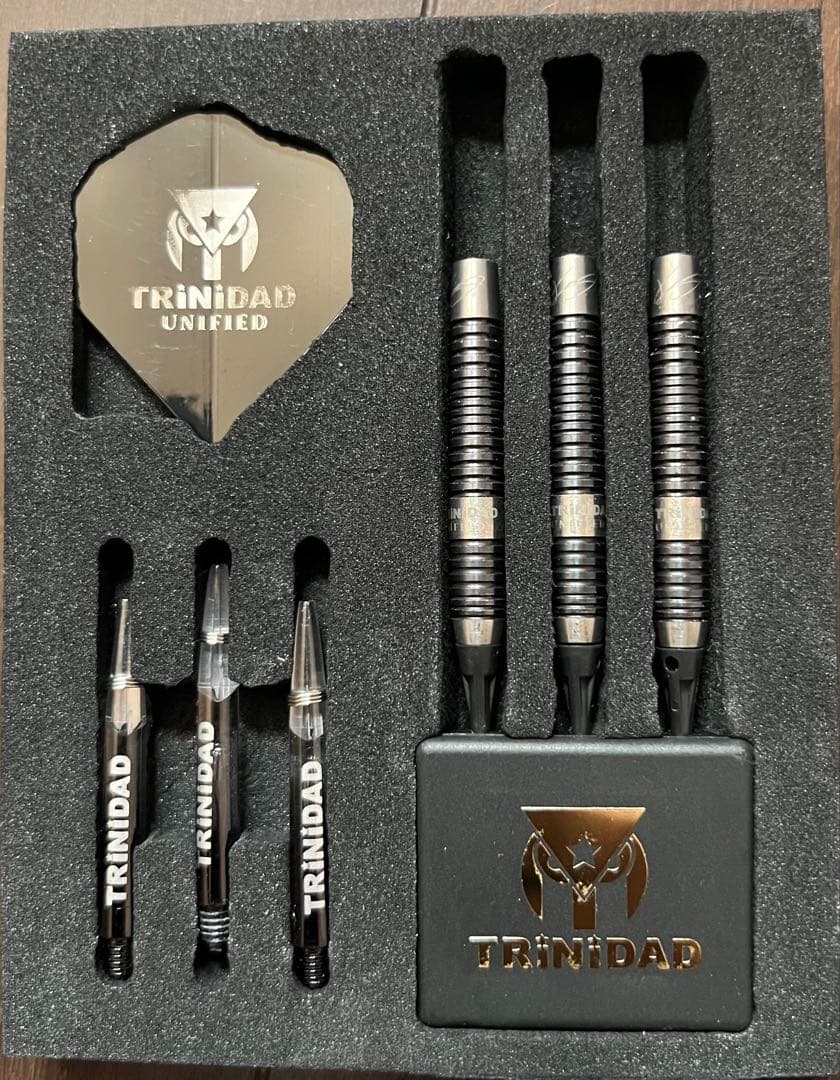 TRINIDAD LAZY ZERO ダーツセット