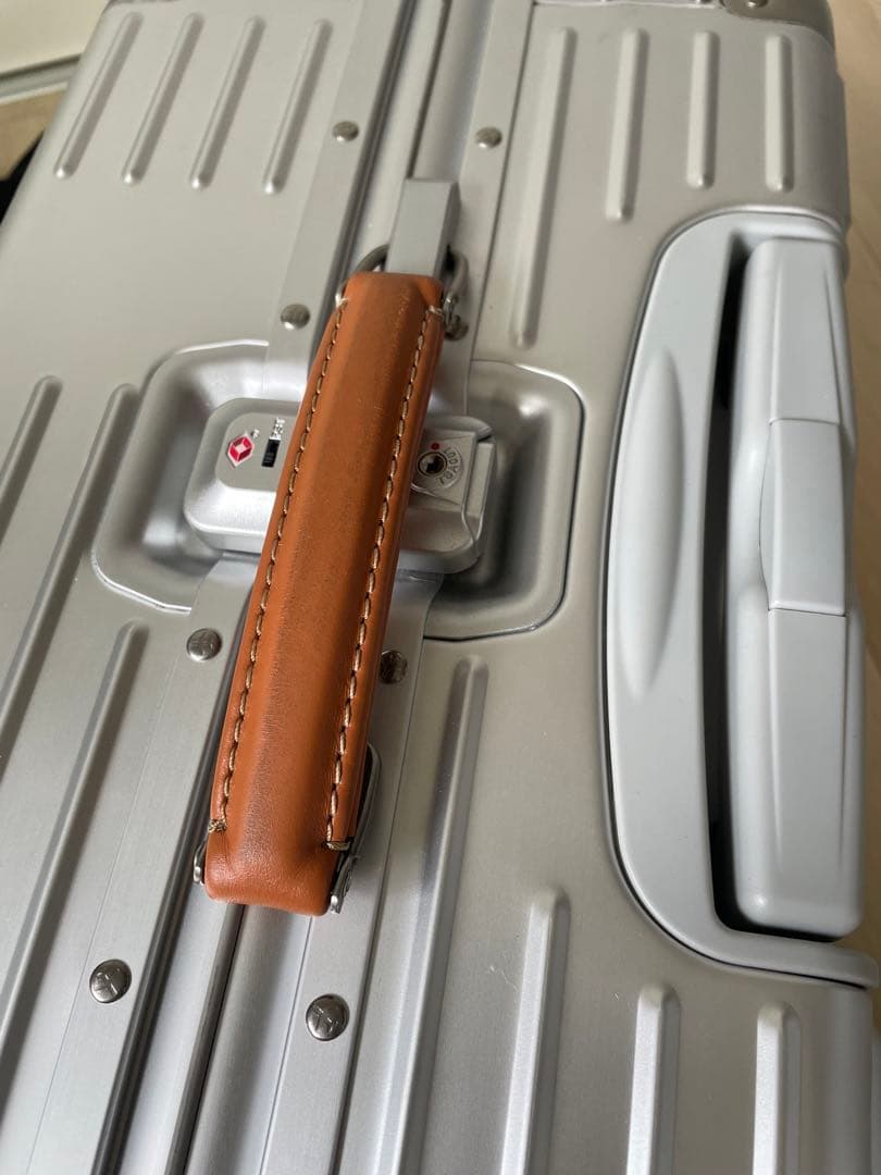 イノベーター INV1611 42L アルミキャリーケース1回使用