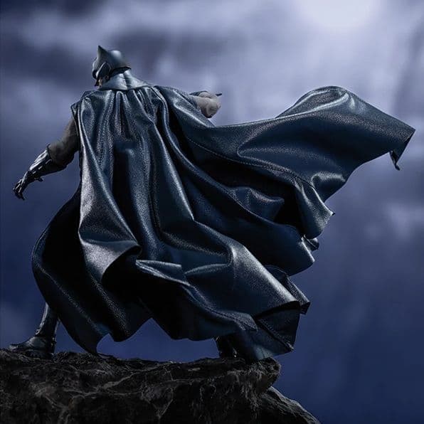 POP MART DC BATMAN HUSH アクションフィギュア