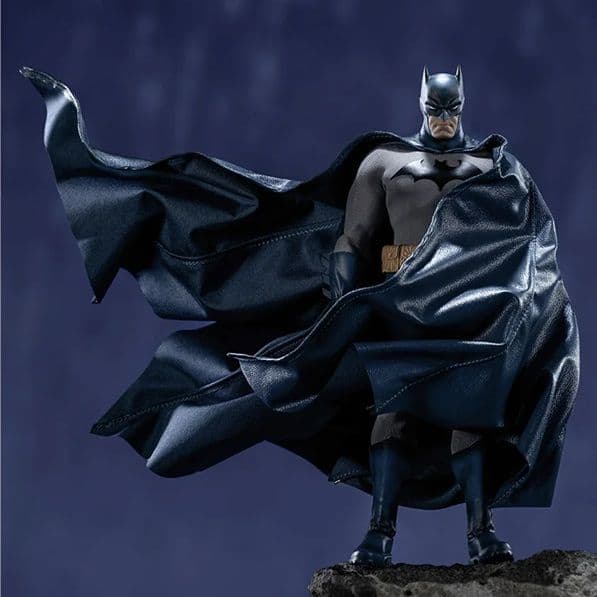POP MART DC BATMAN HUSH アクションフィギュア