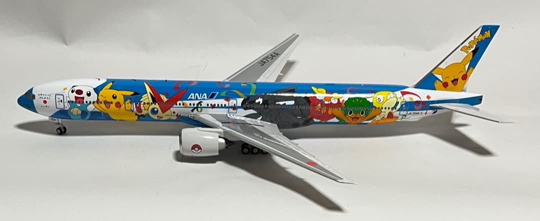 て*ん様 ANA B777-300 JA754A \"Pokemon\"