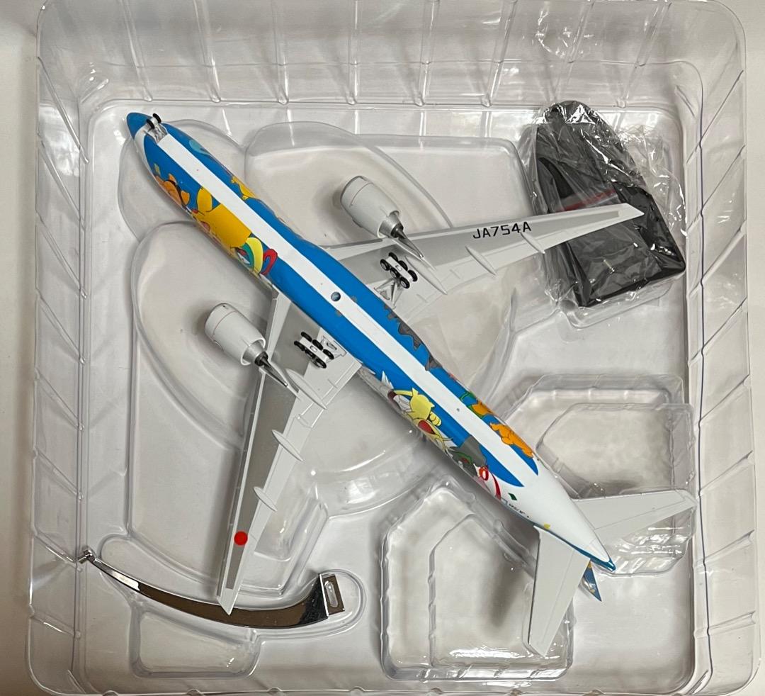 て*ん様 ANA B777-300 JA754A \"Pokemon\"