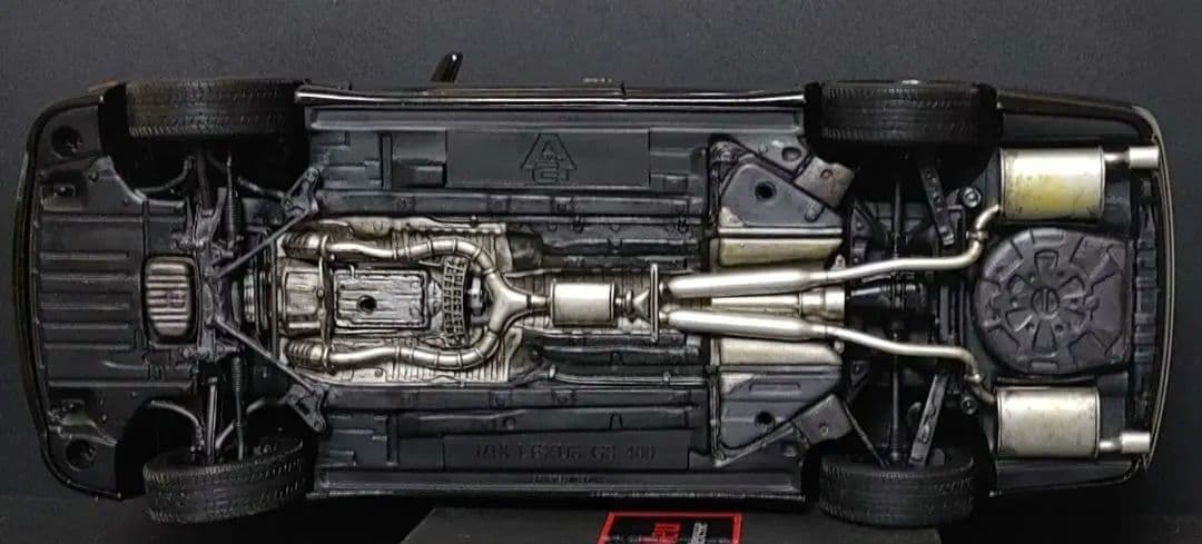 AUTOart 1/18 レクサスGS400 ミニカー。