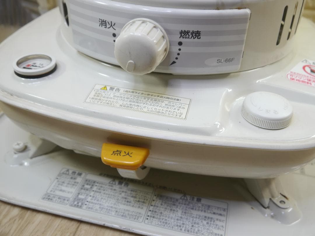 送料込み●2013年❤動作品❤コロナ/CORONA 石油ストーブ　木造17畳