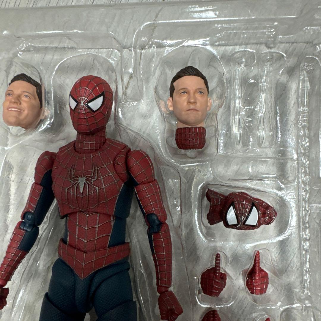 フレンドリーネイバーフッドスパイダーマン フィギュアーツ