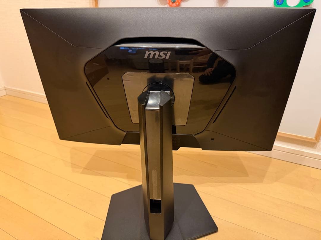 モニター台 MSI MAG 274UPDF E16M 4K 160Hz MiniLED