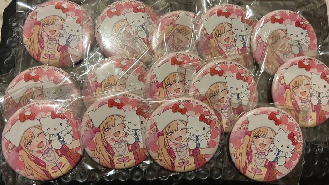 その着せ替え人形は恋をする　サンリオ　缶バッジ14個