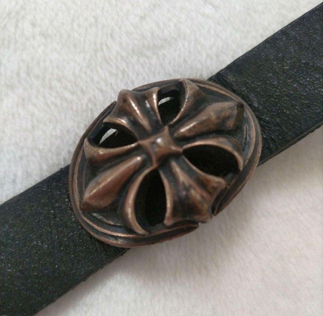 Gaboratory／LEATHER WRIST BAND CROSS OVAL