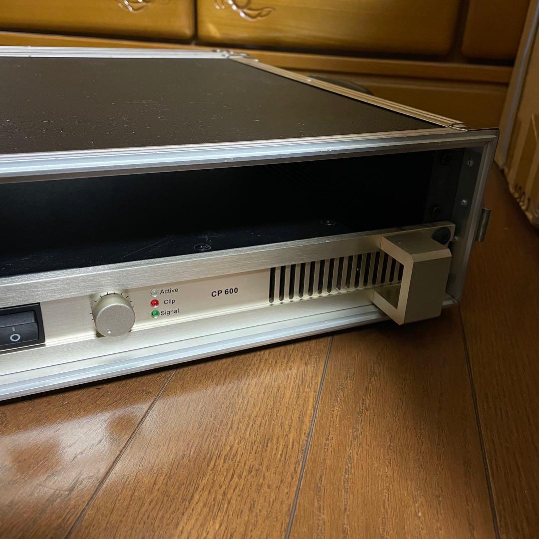 【美品】クラシックプロ CP600 パワーアンプ 3Uラックケース