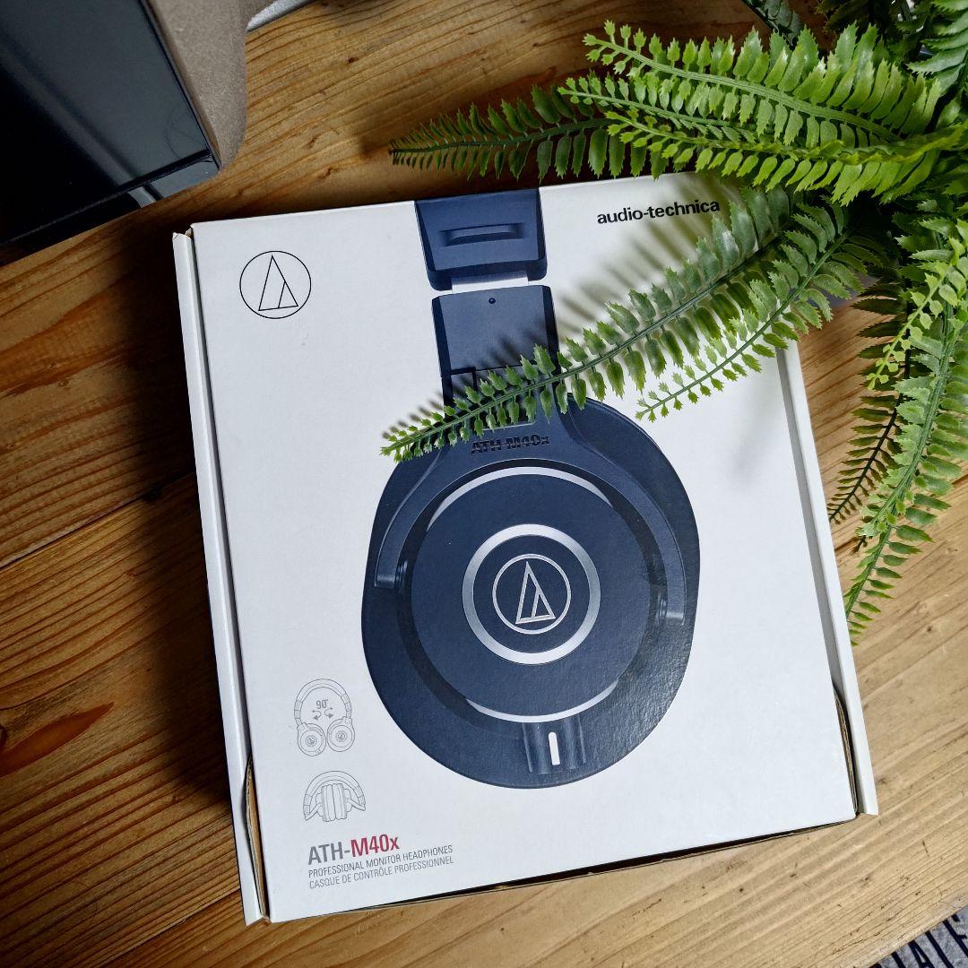 【 未使用品 】Audio-Technica ATH-M40X