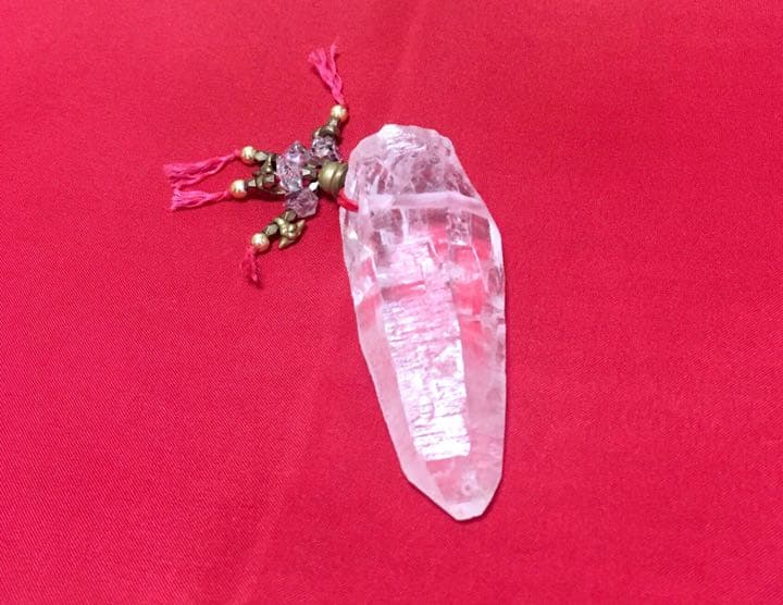 堂本剛 着用 水晶 装身具