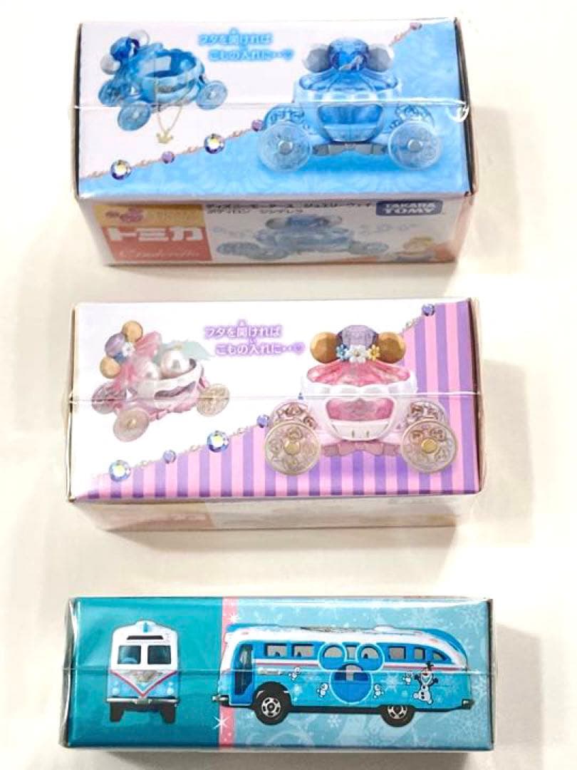 新品未開封 ディズニー トミカ 馬車シンデレラ ラプンツェル バス アナ エルサ