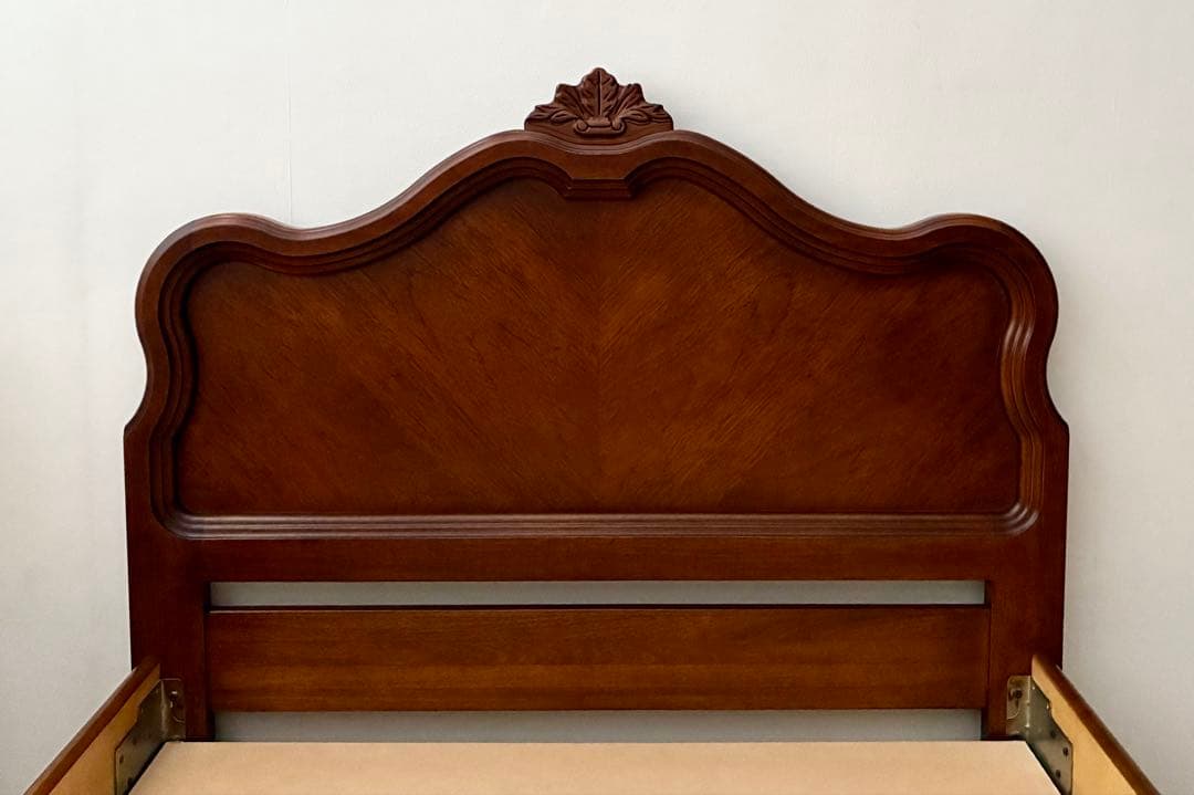 ねこねこ55様　アンティーク調ベッドフレーム　シングルサイズ　日本ベッド