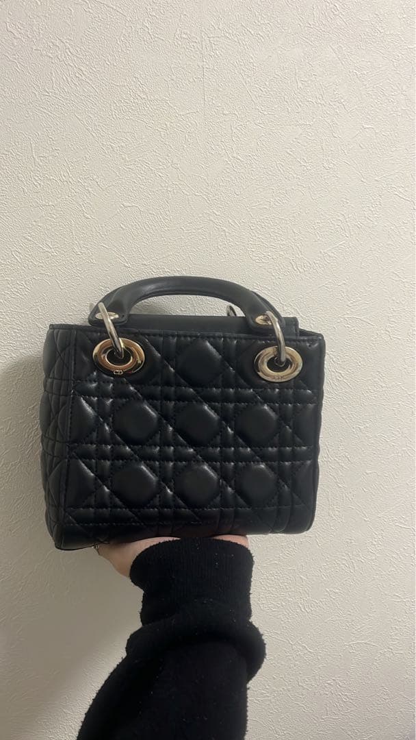 Dior ブラック キルティング ハンドバッグ