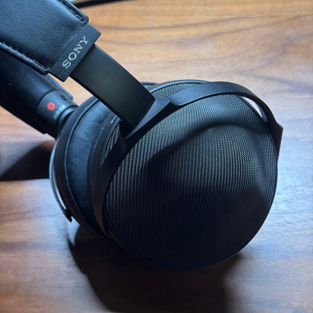 中古SONY MDR-Z1R ヘッドホン　キンバーMUC-B12BL1のおまけ