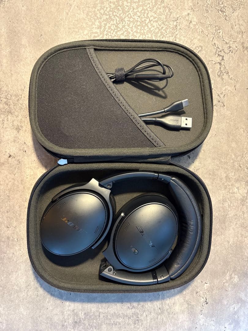 ヘッドホン QuietComfort Headphones