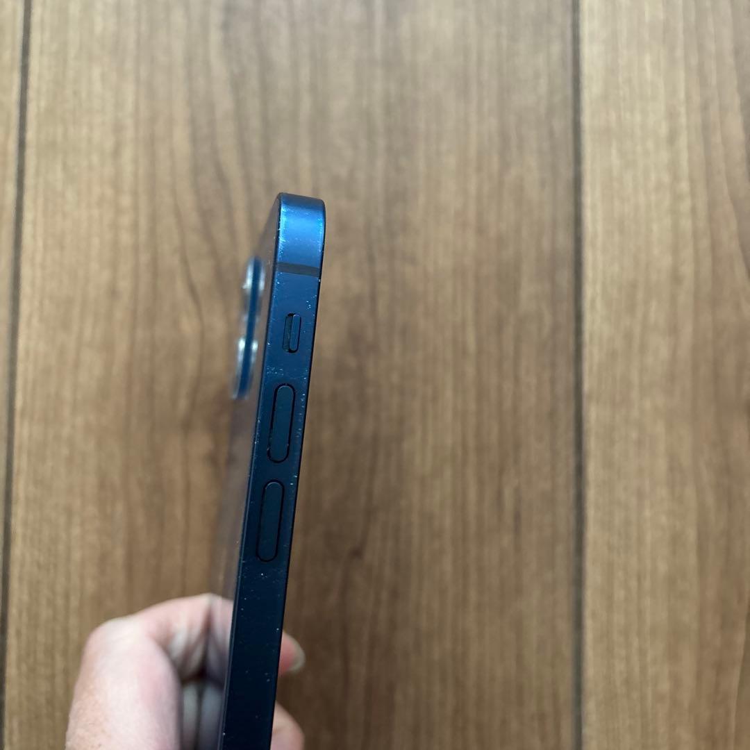 Apple iPhone 12 深い青 本体