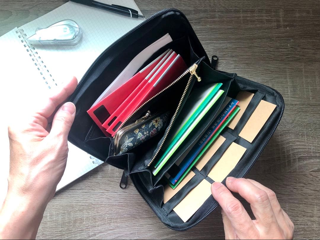 再販❗️【マルチケース】ミナペルホネン タンバリン ベージュ〜母子手帳などの収納に