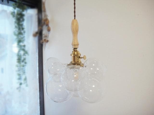 ＭＩＬＫ　バブルガラスペンダントランプ白×クリアNA