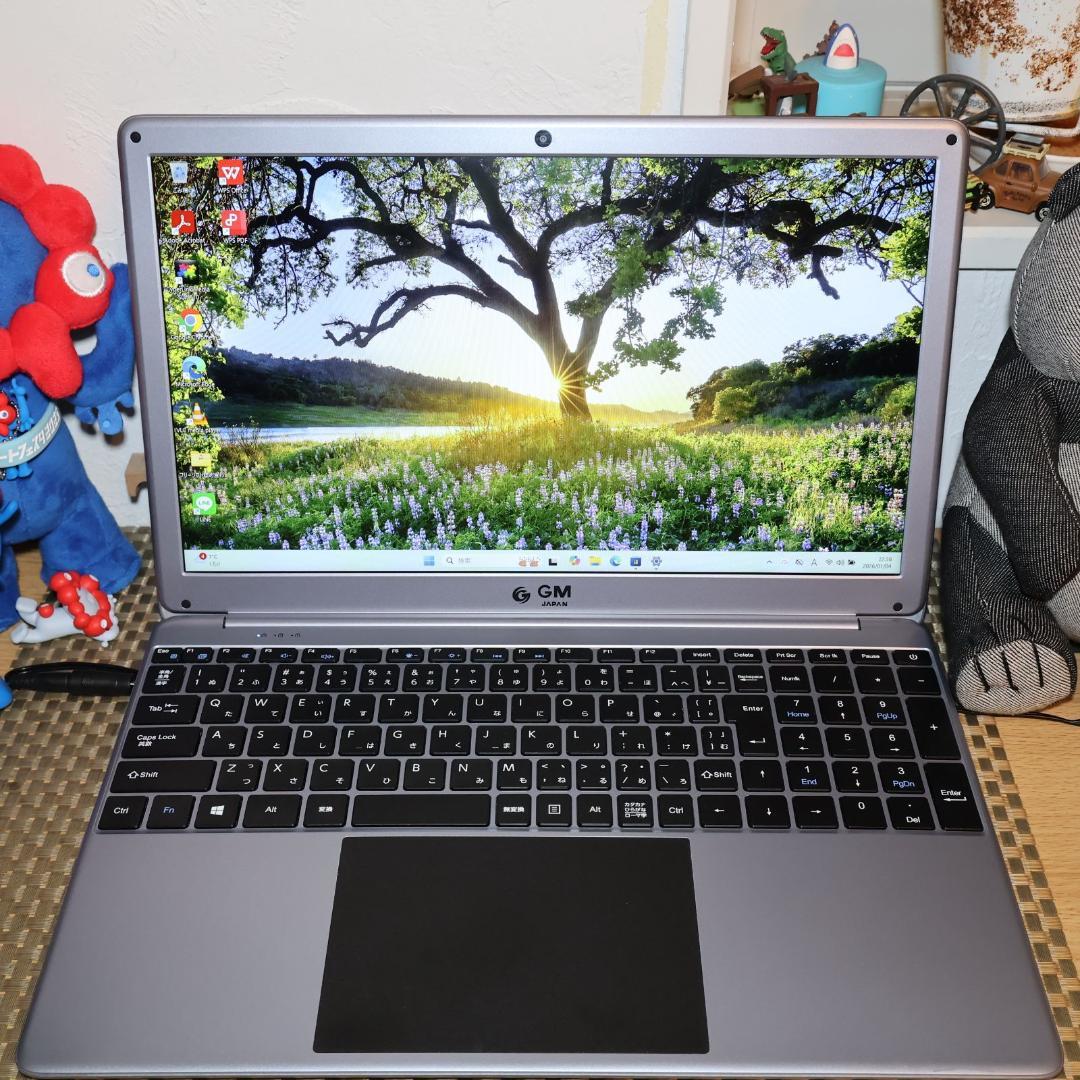 Win11公式対応/メモリ8/SSD256/フレームレスFHD液晶/無線/カメラ
