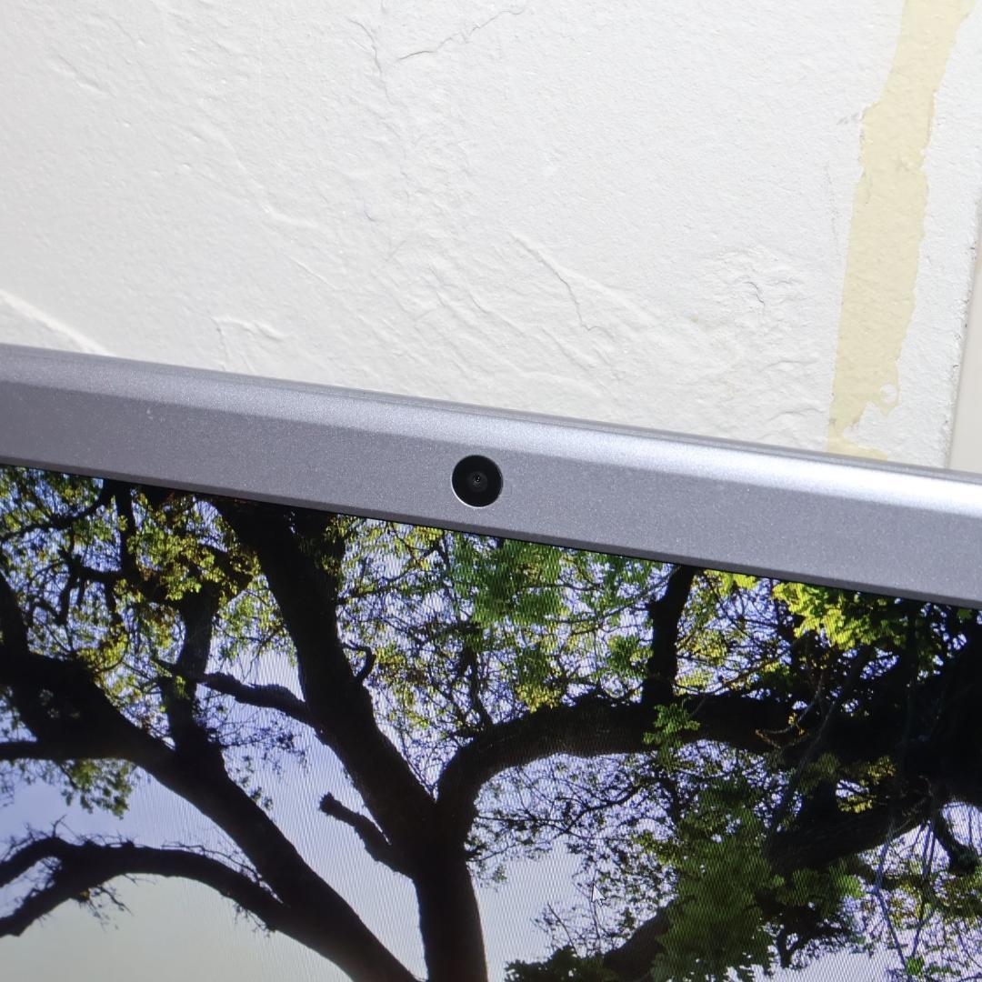 Win11公式対応/メモリ8/SSD256/フレームレスFHD液晶/無線/カメラ