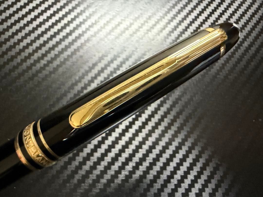 未使用に近い モンブラン マイスターシュテュック 164 ボールペン ブラック