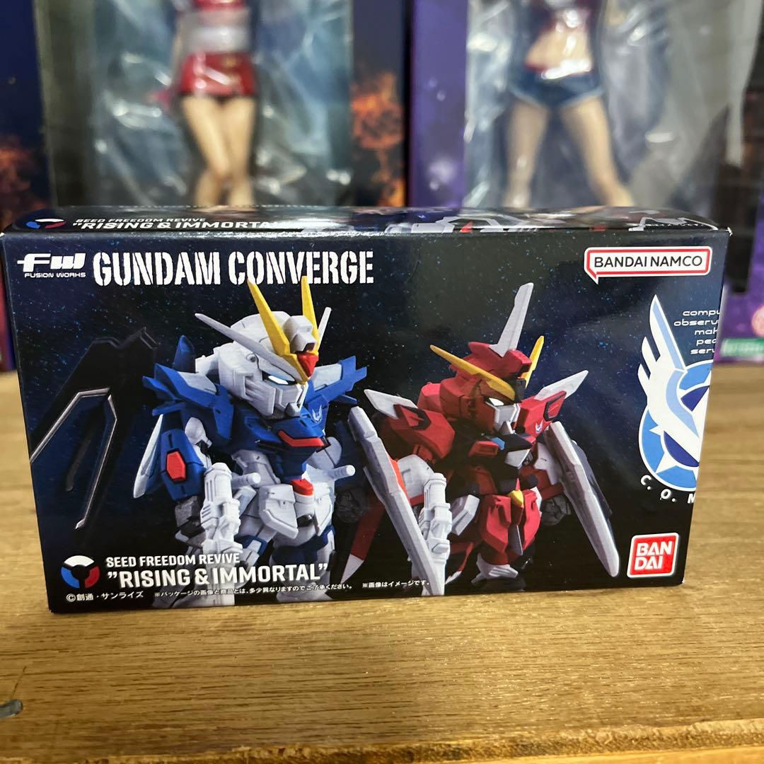 ガンダムコンバージ:コア 機動戦士ガンダム00 10周年メモリアルセット＋シード