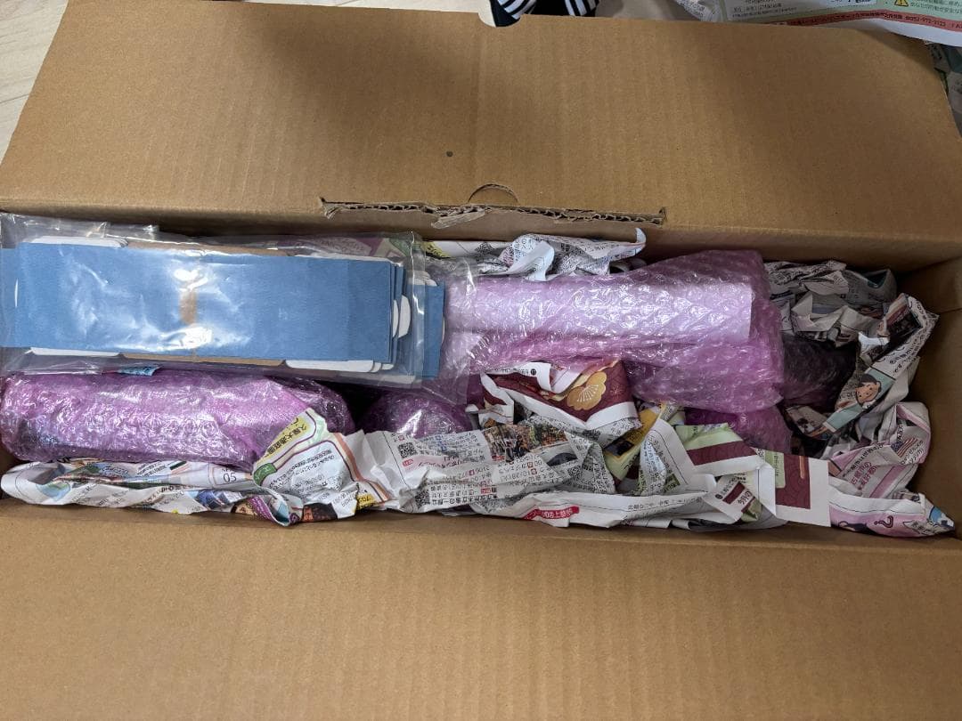 マキタ コードレス掃除機＆紙パック41枚セット（CL142FDRFW）