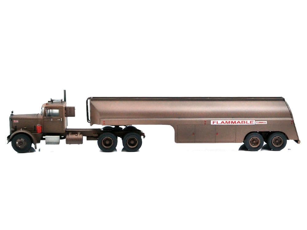 ピータービルト　281 ニードルノーズ 　ウィズ　タンカー　\"激突!\"