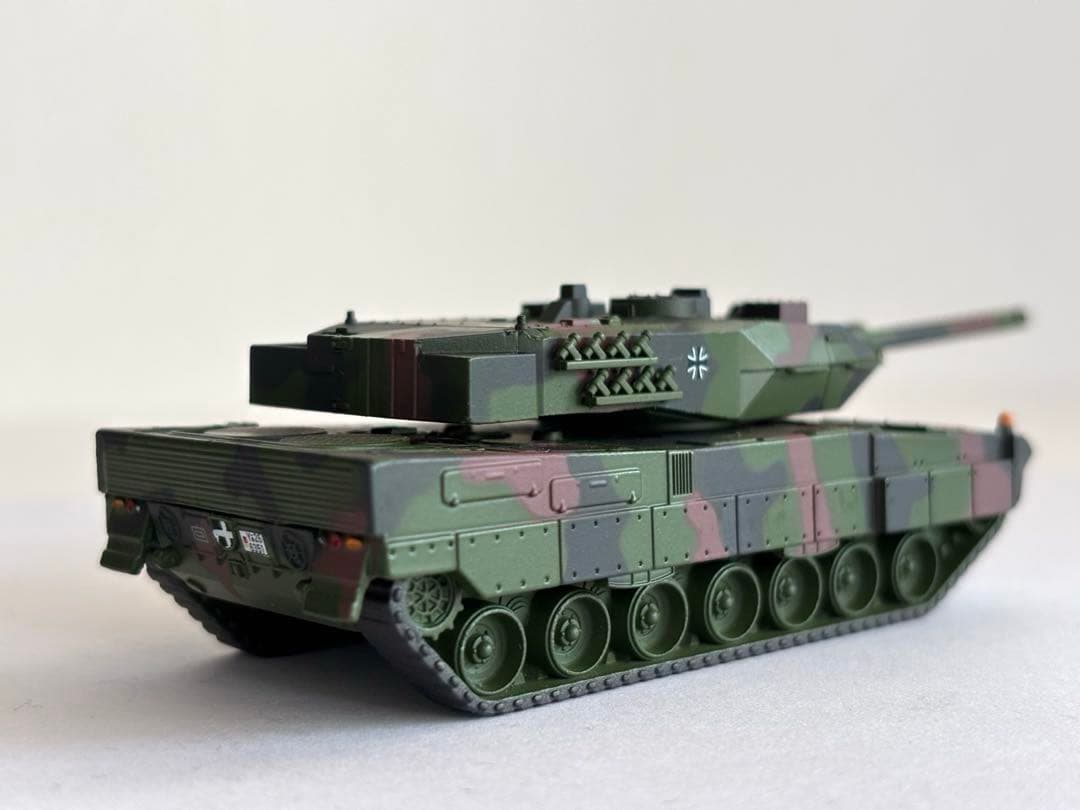 わんだほい　新品　メルクリン レオパルド　2A6 戦車　運搬車　2両セット