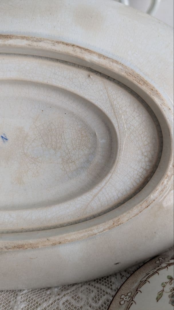 クレイユモントロー alexandra蓋付きソーシエール フランス アンティーク