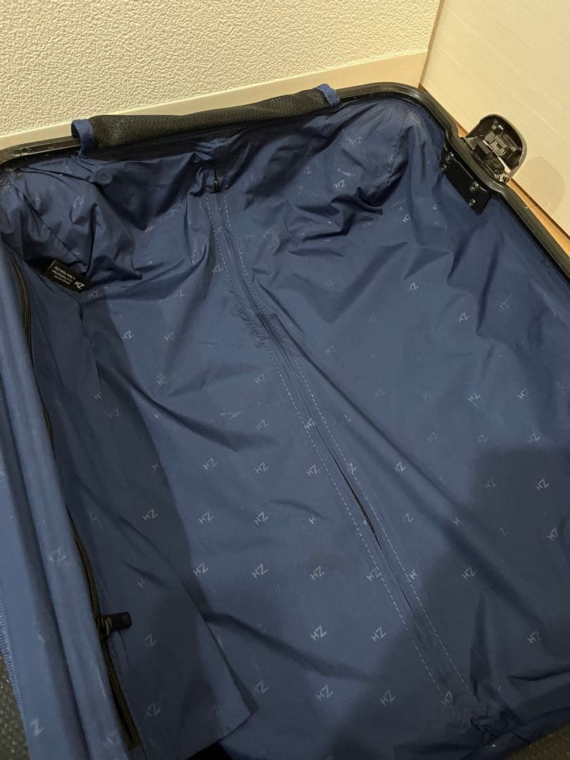 【訳あり】ゼロハリバートンスーツケース