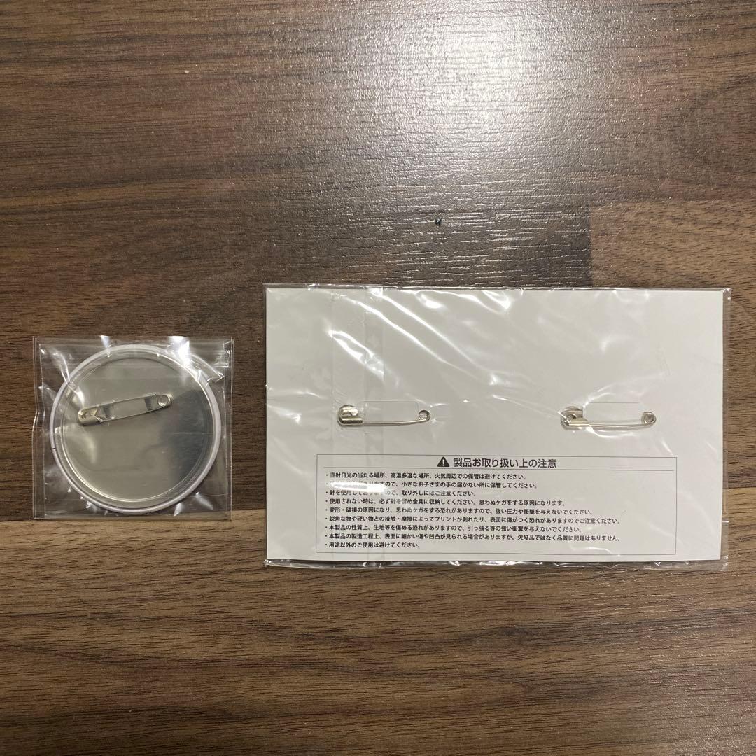 楠木ともり　缶バッジ