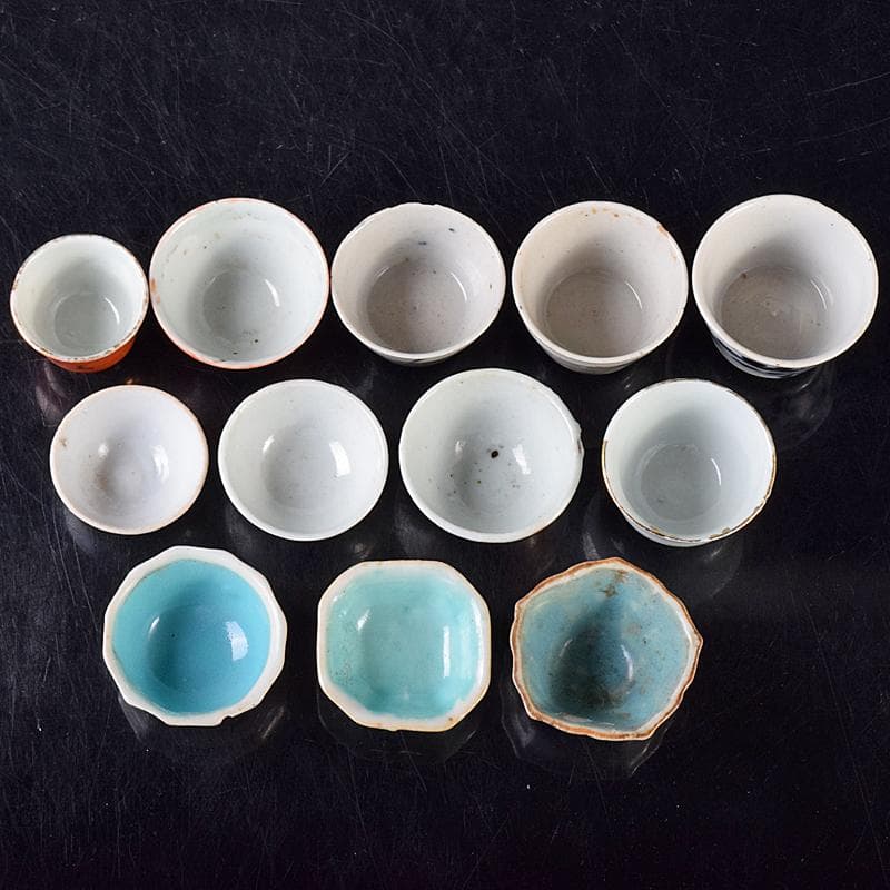 中国　青花山水文　粉彩花文など　盃　12客まとめて　M　R8128