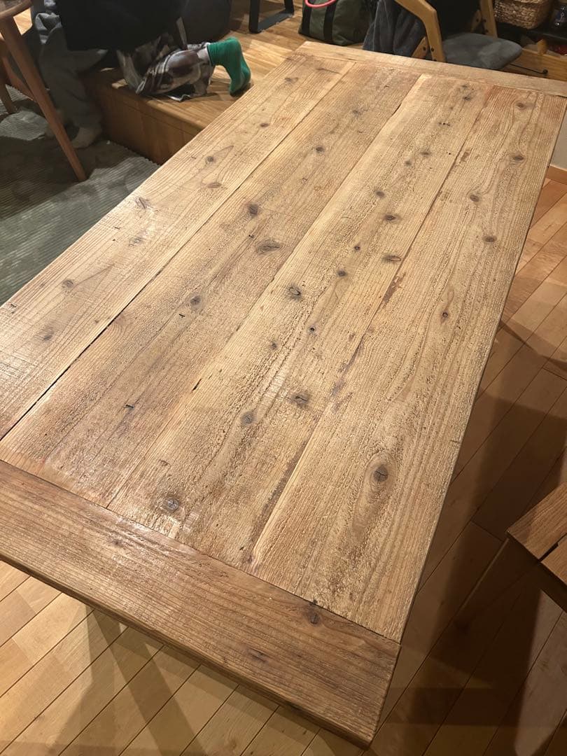 THE DAY STICK ダイニングテーブル 大きめ