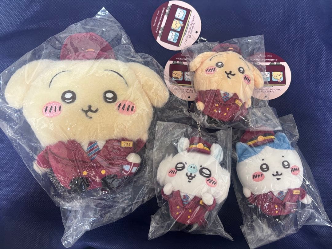 ちいかわ　阪急電車　マスコット　ぬいぐるみ