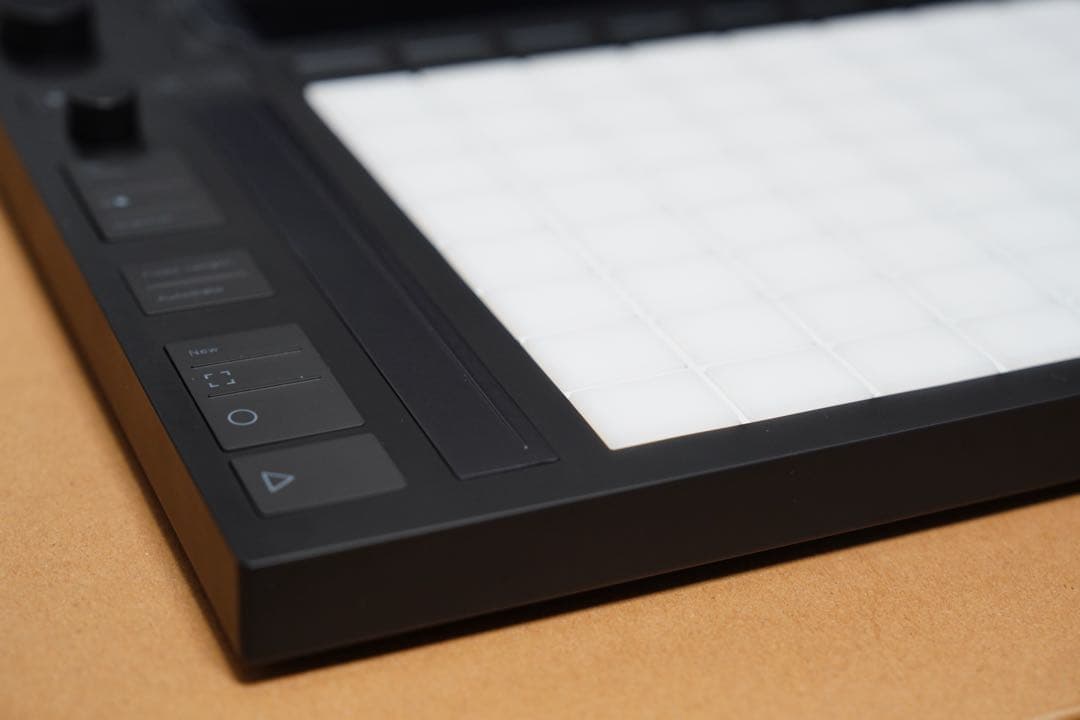 すみち二号機様交渉中　Ableton Push 3 Standalone
