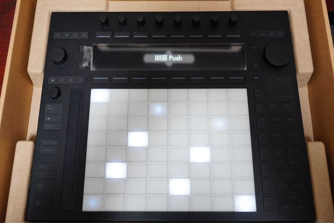 すみち二号機様交渉中　Ableton Push 3 Standalone